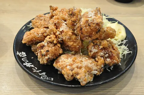 치킨 가라아게 완성 요리 참고 사진