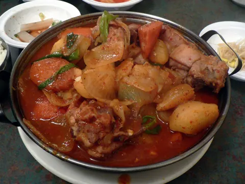 닭볶음탕 완성 요리 참고 사진
